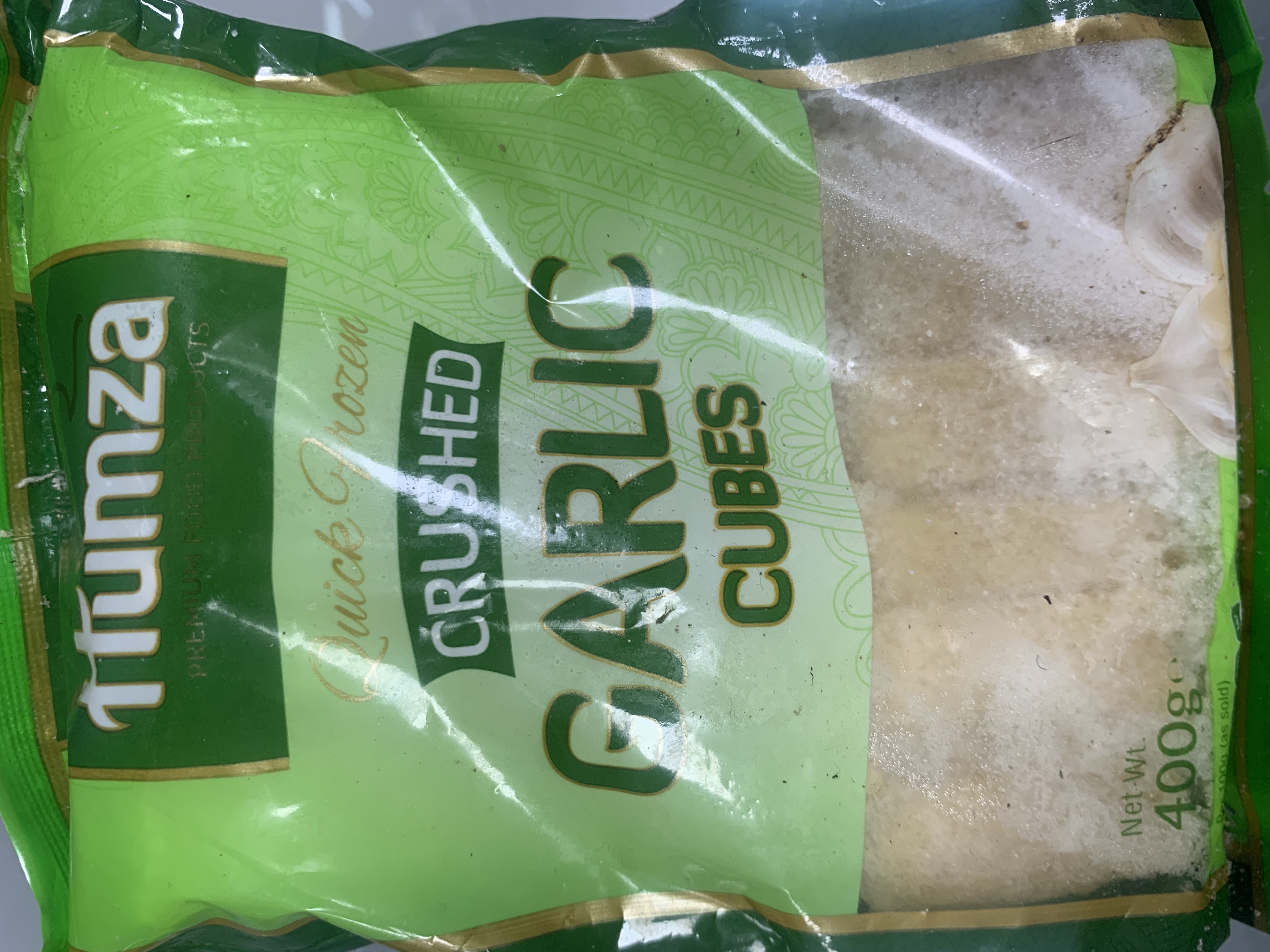 Humza Frozen Crushed Garlic Cubes 400g